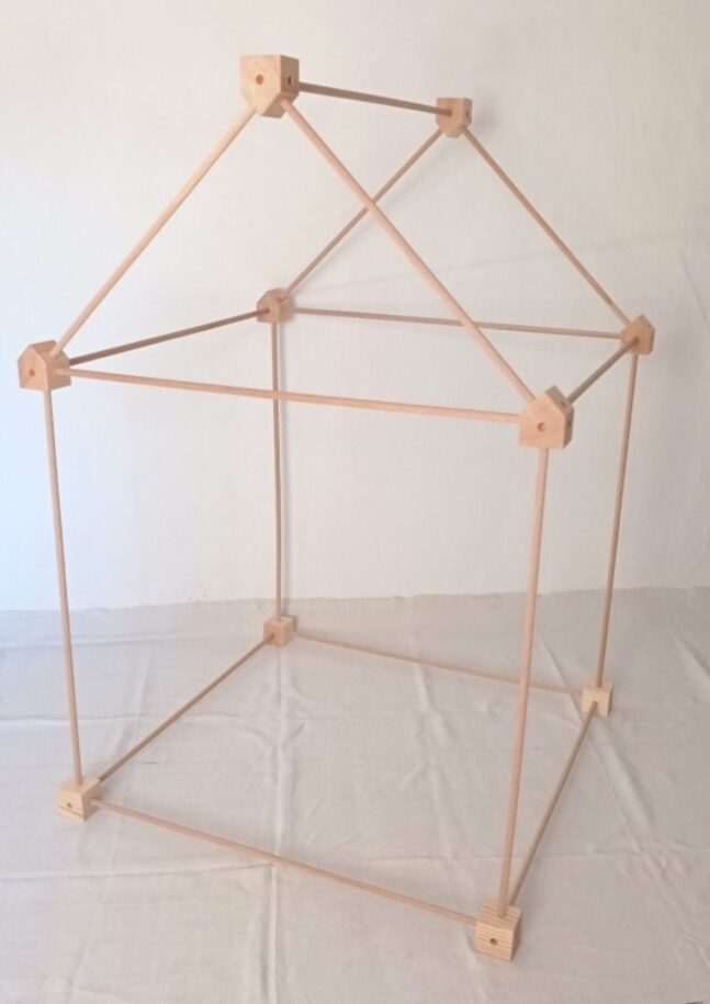 Jeu de construction en bois pour enfants par Trigonos