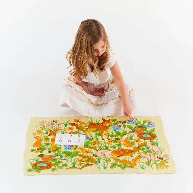 The Play Silk, Baby Deer Seek and Find Playsilk-Playmap von Sarah's Silk