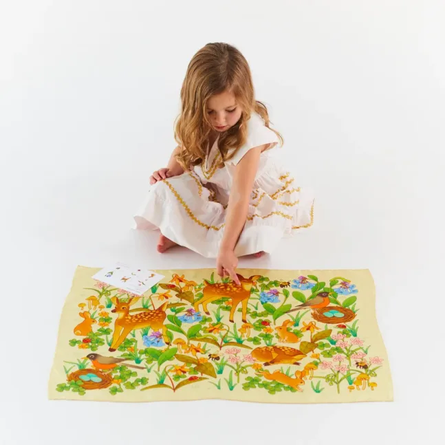 The Play Silk, Baby Deer Seek and Find Playsilk-Playmap von Sarah's Silk