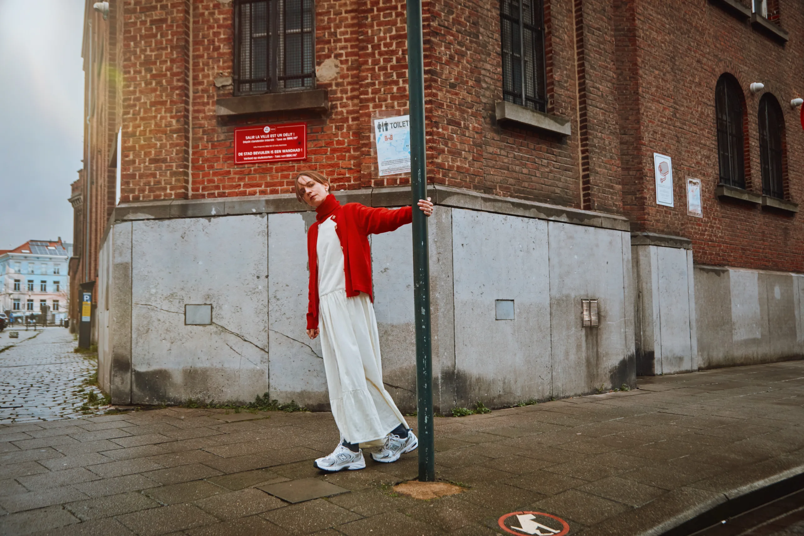 Edited with Lens Distortions v6.8.1 PETALE Cardigan in Ivory, Scarlett Red und Mist von poudreorganic