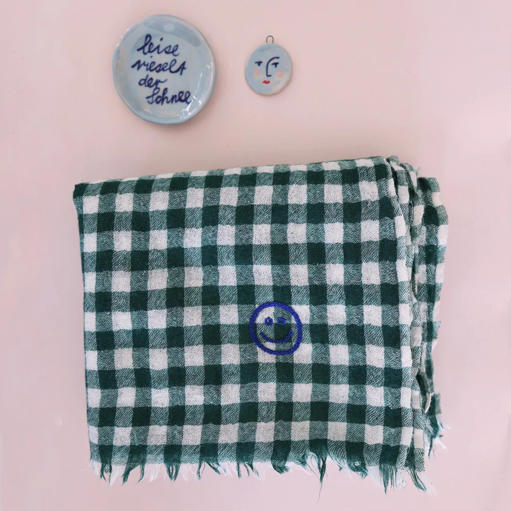 LP-2792-Check-Forest-Wolle-Schal-Woolen-scarf-Lili-pepper-2 Schal aus reiner Wolle im grünen Karo von Lili Pepper